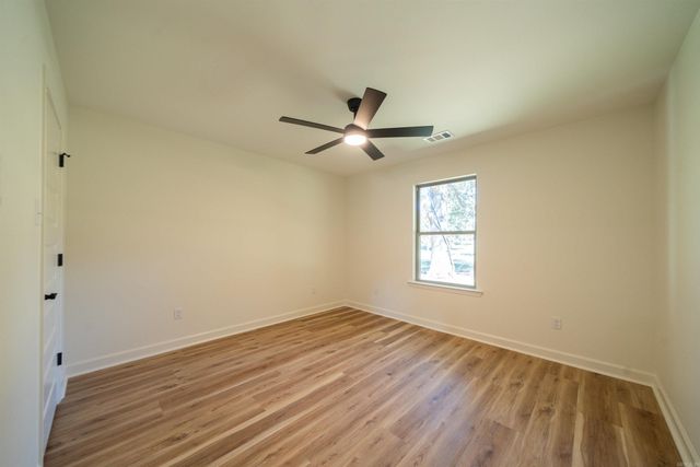 310 Millie Court, Austin, AR 72007