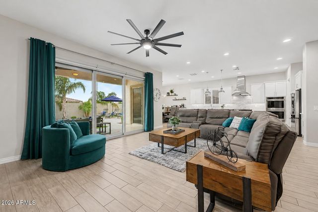 10603 E Tumbleweed Avenue, Mesa, AZ 85212