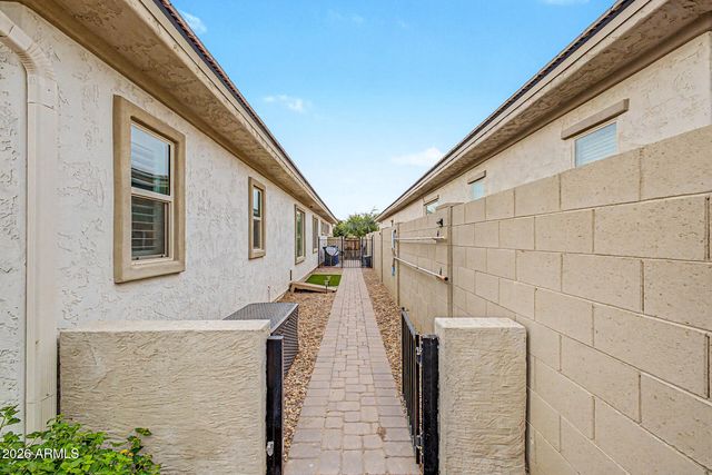 10603 E Tumbleweed Avenue, Mesa, AZ 85212