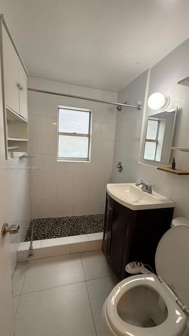 9241 Collins 1, Surfside, FL 33154