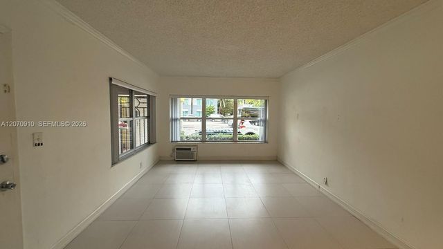9241 Collins 1, Surfside, FL 33154