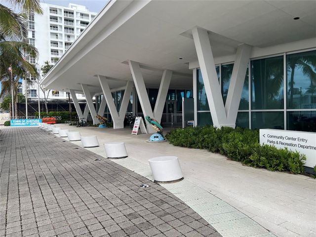 9241 Collins 1, Surfside, FL 33154