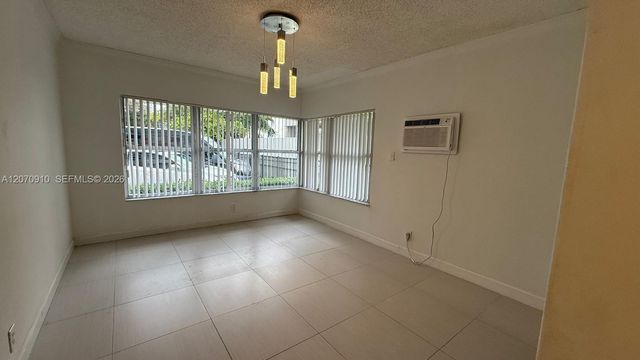 9241 Collins 1, Surfside, FL 33154