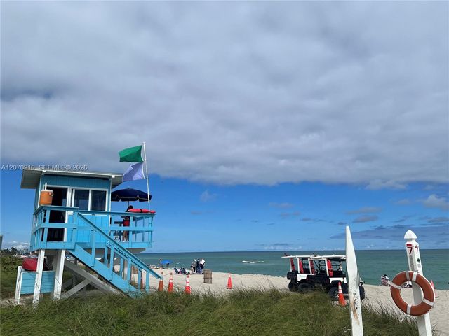 9241 Collins 1, Surfside, FL 33154