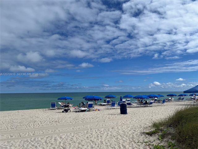 9241 Collins 1, Surfside, FL 33154