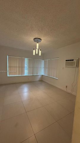 9241 Collins 1, Surfside, FL 33154