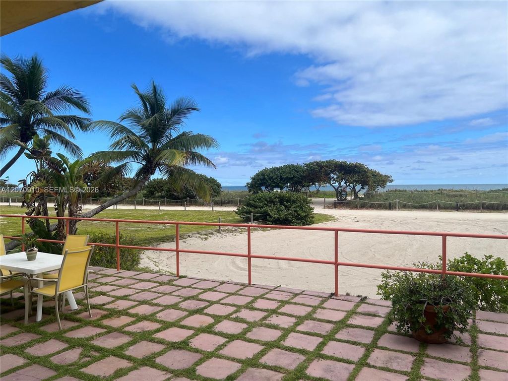 9241 Collins 1, Surfside, FL 33154
