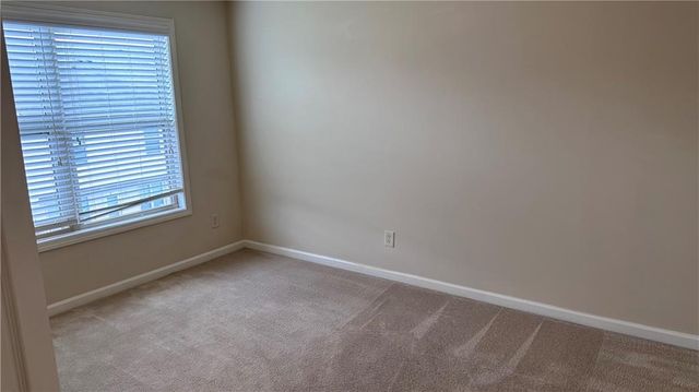 283 Oakland Hills Way, Lawrenceville, GA 30044