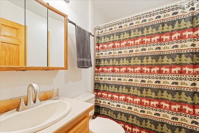 1442 CHENA RIDGE ROAD, Fairbanks, AK 99709