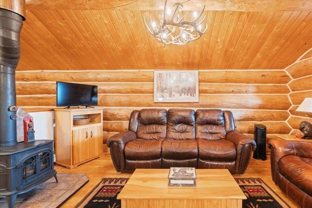 1442 CHENA RIDGE ROAD, Fairbanks, AK 99709