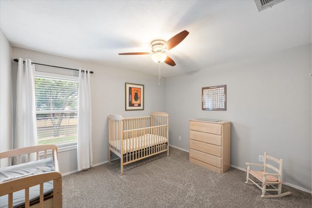 1817 Altacrest Drive, Grapevine, TX 76051