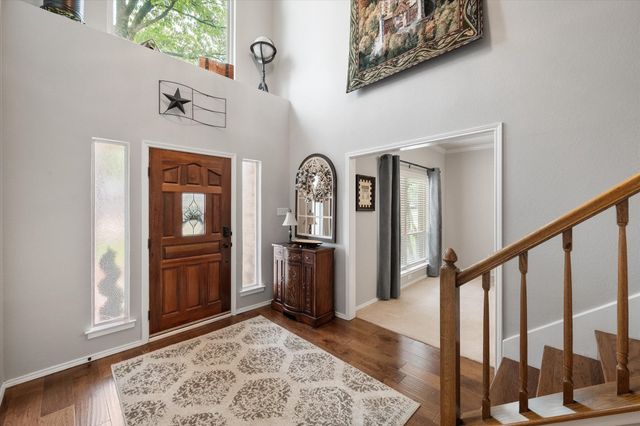 1817 Altacrest Drive, Grapevine, TX 76051