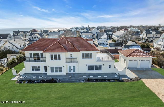 1 Private Drive, Elberon, NJ 07740