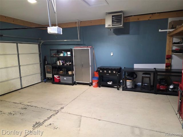 10376 Valley Drive, Goodrich, MI 48438