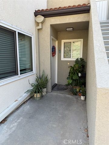 21203 Trumpet Drive 103, Newhall (santa Clarita), CA 91321
