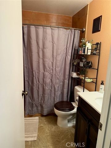 21203 Trumpet Drive 103, Newhall (santa Clarita), CA 91321