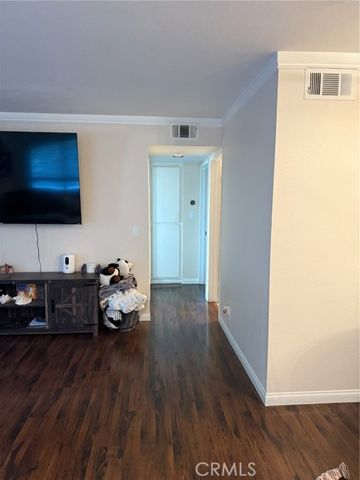 21203 Trumpet Drive 103, Newhall (santa Clarita), CA 91321