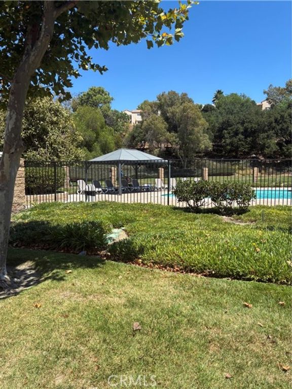 21203 Trumpet Drive 103, Newhall (santa Clarita), CA 91321