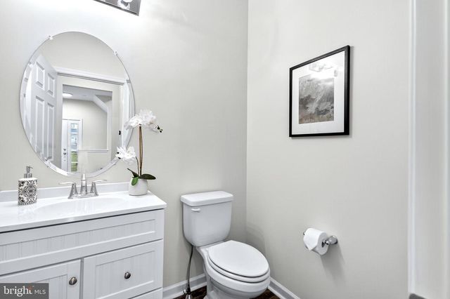 250 KESTREL CT, Kennett Square, PA 19348