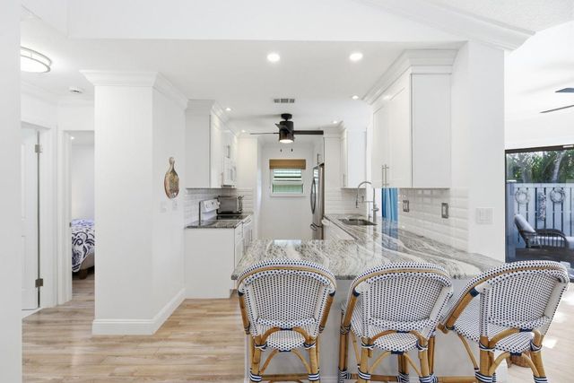 1127 E Seminole Avenue 24b, Jupiter, FL 33477