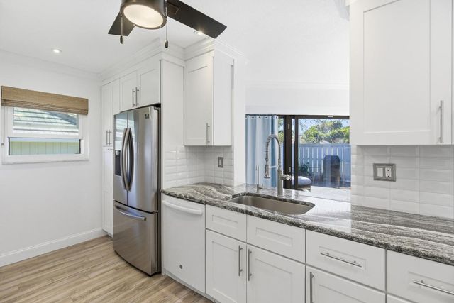 1127 E Seminole Avenue 24b, Jupiter, FL 33477