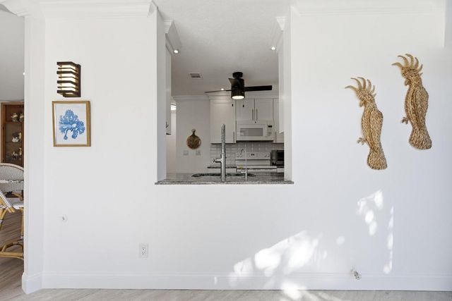 1127 E Seminole Avenue 24b, Jupiter, FL 33477