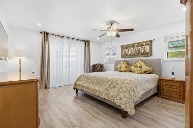 1127 E Seminole Avenue 24b, Jupiter, FL 33477