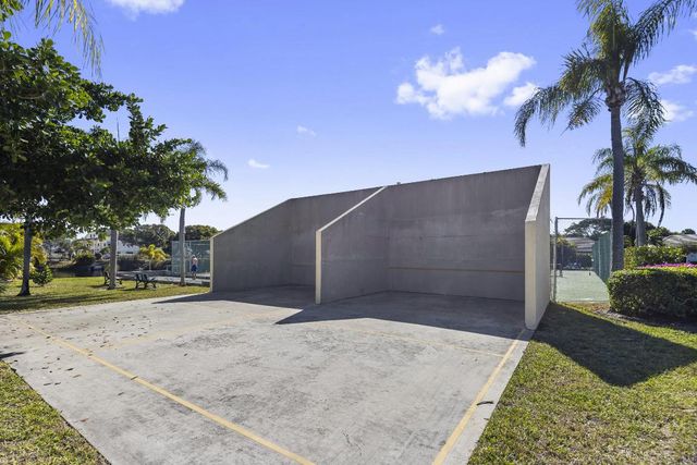 1127 E Seminole Avenue 24b, Jupiter, FL 33477