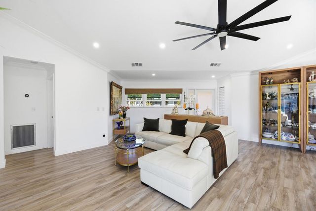 1127 E Seminole Avenue 24b, Jupiter, FL 33477