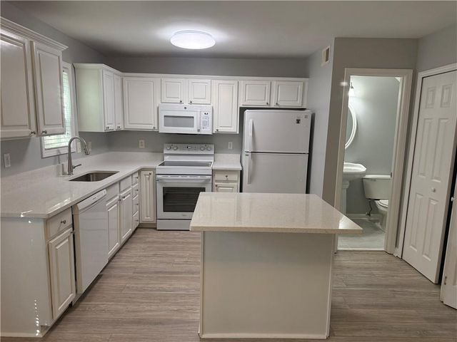 910 Summer Place, Norcross, GA 30071