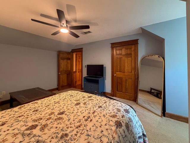 36 Summer Pl, Hattiesburg, MS 39402