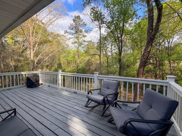 36 Summer Pl, Hattiesburg, MS 39402