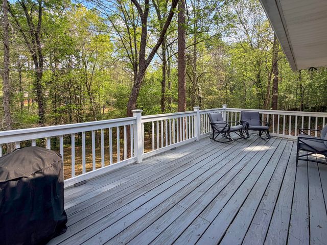 36 Summer Pl, Hattiesburg, MS 39402