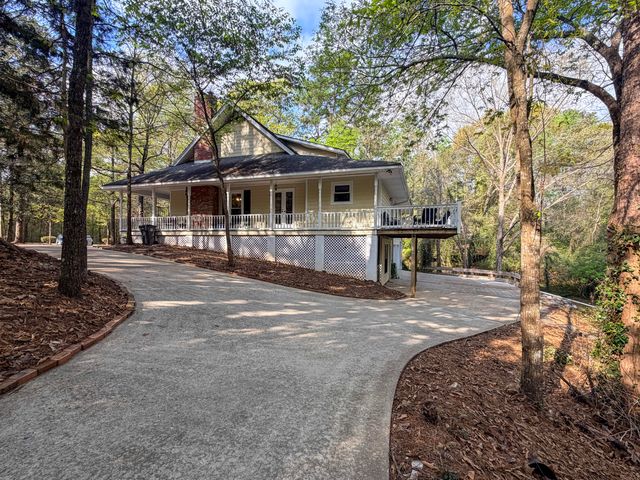 36 Summer Pl, Hattiesburg, MS 39402