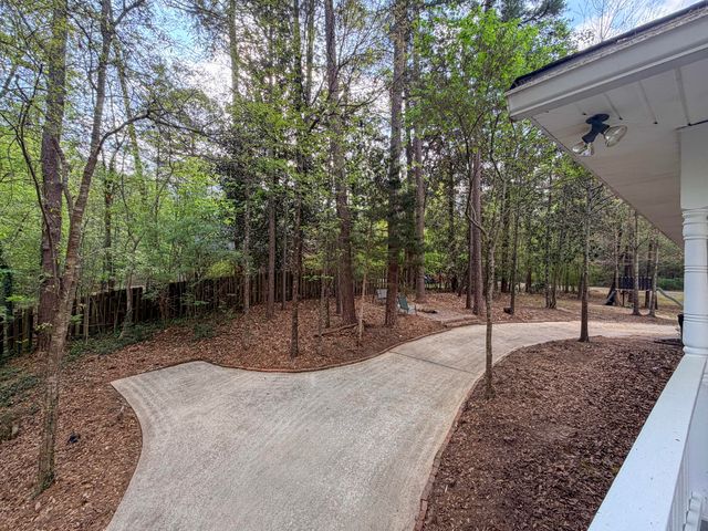 36 Summer Pl, Hattiesburg, MS 39402
