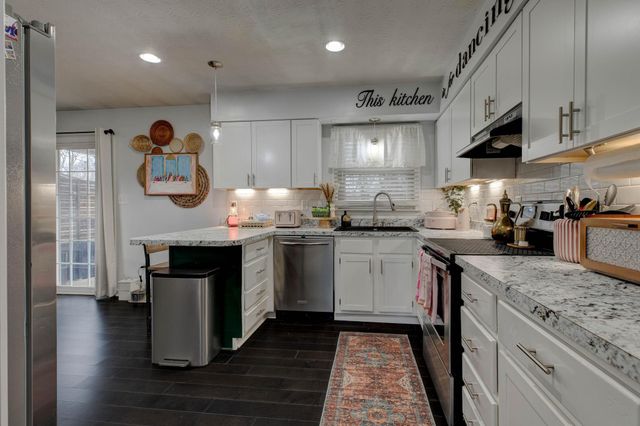 916 Stratton Lane, Winchester, KY 40391