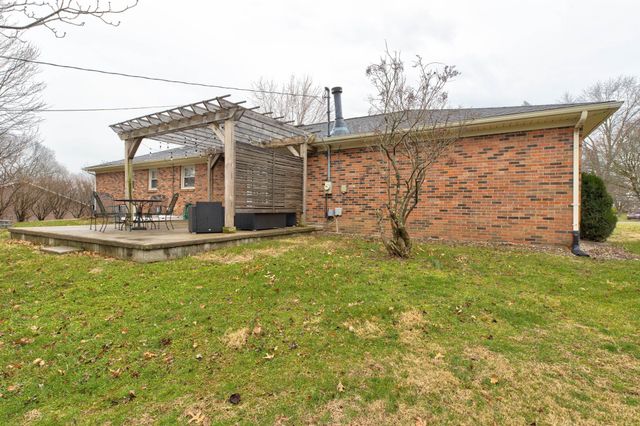 916 Stratton Lane, Winchester, KY 40391