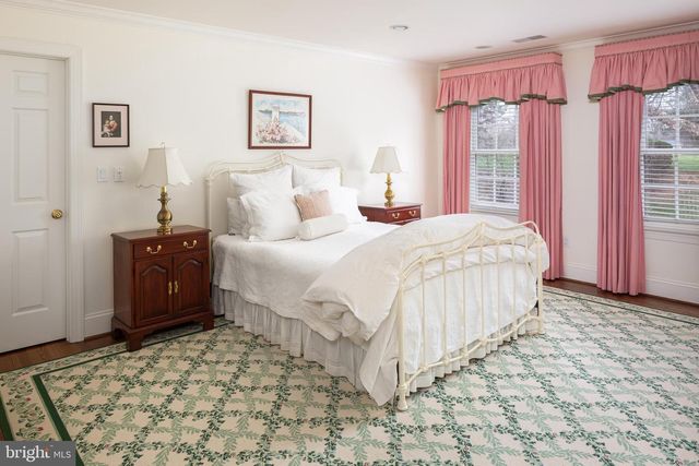 152 GRUBB RD, Malvern, PA 19355