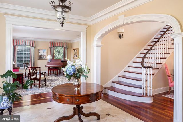 152 GRUBB RD, Malvern, PA 19355