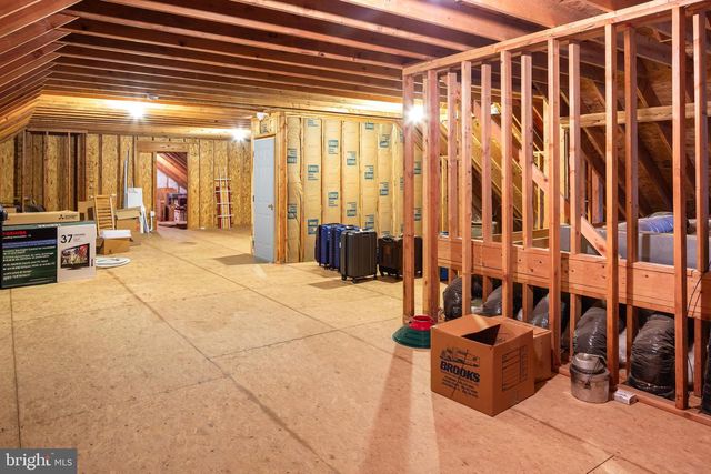 152 GRUBB RD, Malvern, PA 19355