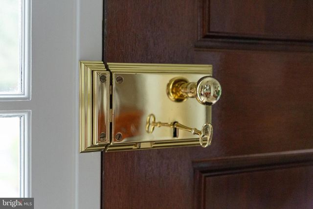 152 GRUBB RD, Malvern, PA 19355