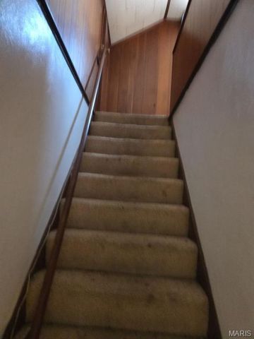 1067 Melvin Avenue, St Louis, MO 63137