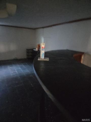 1067 Melvin Avenue, St Louis, MO 63137