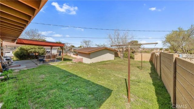 1549 Elizabeth Lake, Palmdale, CA 93551