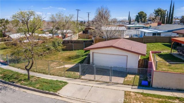 1549 Elizabeth Lake, Palmdale, CA 93551