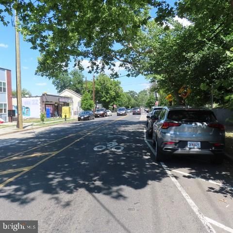 4727 SHERIFF RD NE, Washington, DC 20019