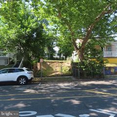 4727 SHERIFF RD NE, Washington, DC 20019
