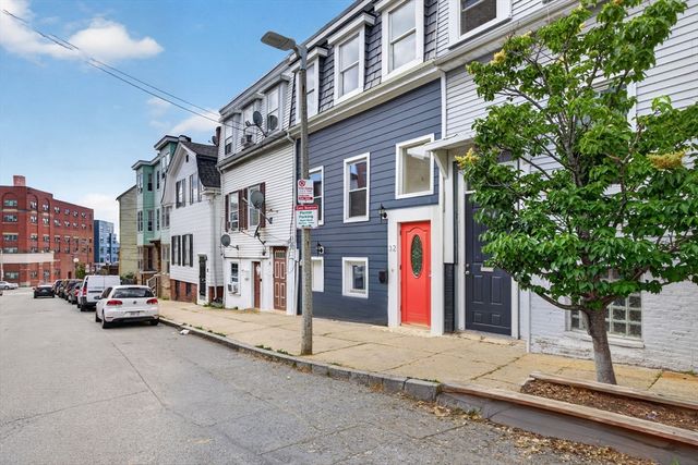 32 Eutaw St, Boston, MA 02128