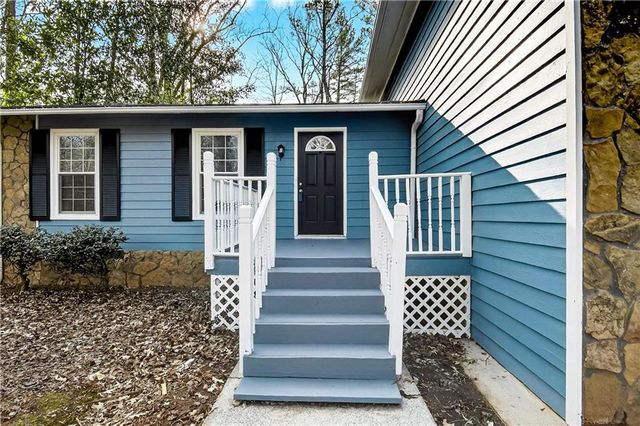 1075 Forest Heights Road, Stone Mountain, GA 30083