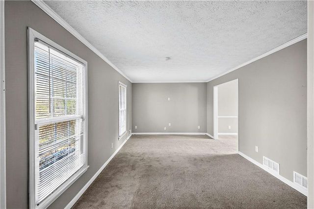 1075 Forest Heights Road, Stone Mountain, GA 30083